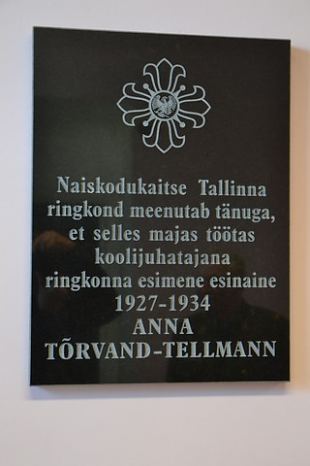 Naiskodukaitse Tallinna ringkonna esimese esinaise mlestustahvli avamine