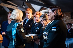 Naiskodukaitse aastapeval tnati naiskodukaitsjaid panuse eest Eesti turvalisemaks muutmisel