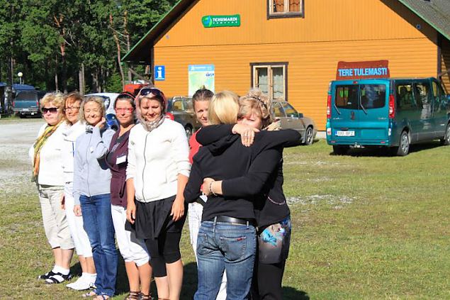Läänlaste ja hiidlaste seiklused Saaremaal juhtide laagris