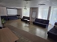V�su maja fotogalerii �ppeklass / puhkesaal. V�imalik paigutada saali lauad ja toolid �ppeklassi �