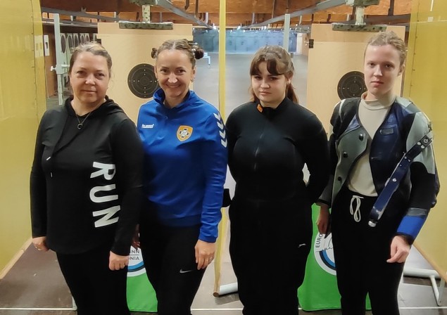 Naiskodukaitse selgitas vlja parimad laskjad