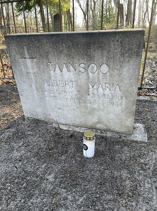 Naiskodukaitse Tallinna ringkonna m�lestusp�ev t�i kokku ajaloo ja t�nap�eva