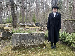 Naiskodukaitse Tallinna ringkonna m�lestusp�ev t�i kokku ajaloo ja t�nap�eva