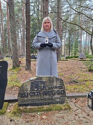 Naiskodukaitse Tallinna ringkonna m�lestusp�ev t�i kokku ajaloo ja t�nap�eva