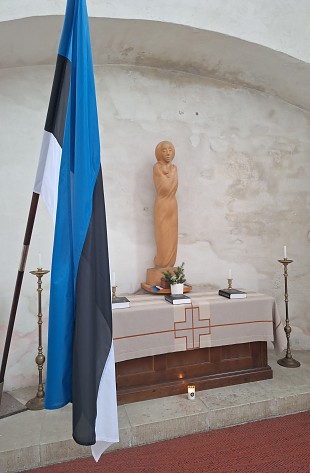 Naiskodukaitse Tallinna ringkonna m�lestusp�ev t�i kokku ajaloo ja t�nap�eva