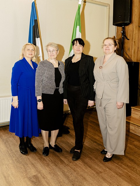 Naiskodukaitse Kanepi jaoskonna taasloomisest m��dus 20 aastat